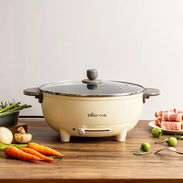 鍋は中華料理ですか、それとも韓国料理ですか?