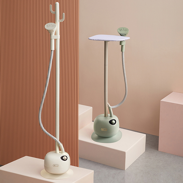 ハンドヘルドハンギングガーメントスチーマー